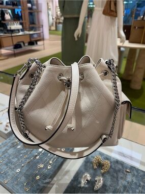 Tory burch Charlie Quilted Leather Drawstring Bag Small White